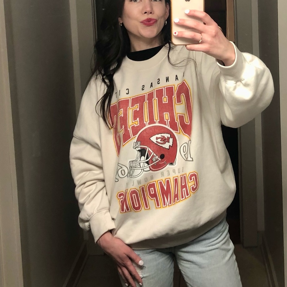 Kansas City Chiefs Graphic Oversized Sunday Crew -Abercrombie and Fitch